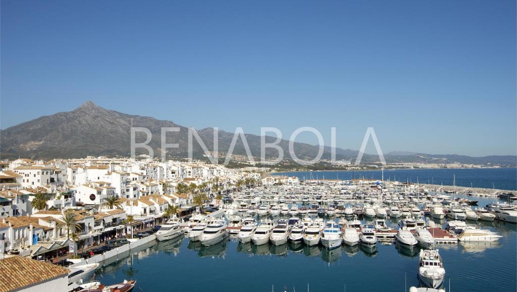 Benabola Hotel&Suites Marbella Habitación foto
